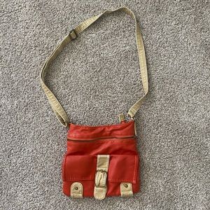 Casual orange/red purse